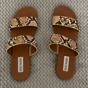 Steve Madden sandals
